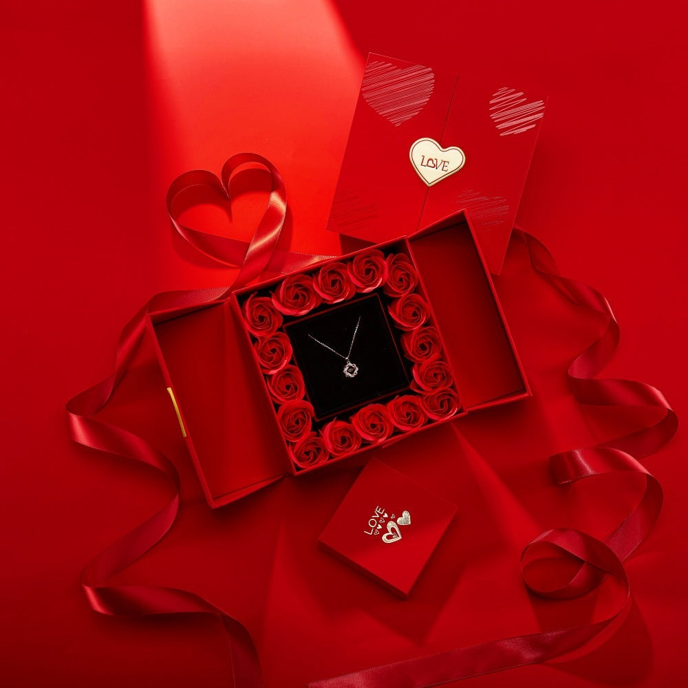 ROUGE ROMANCE